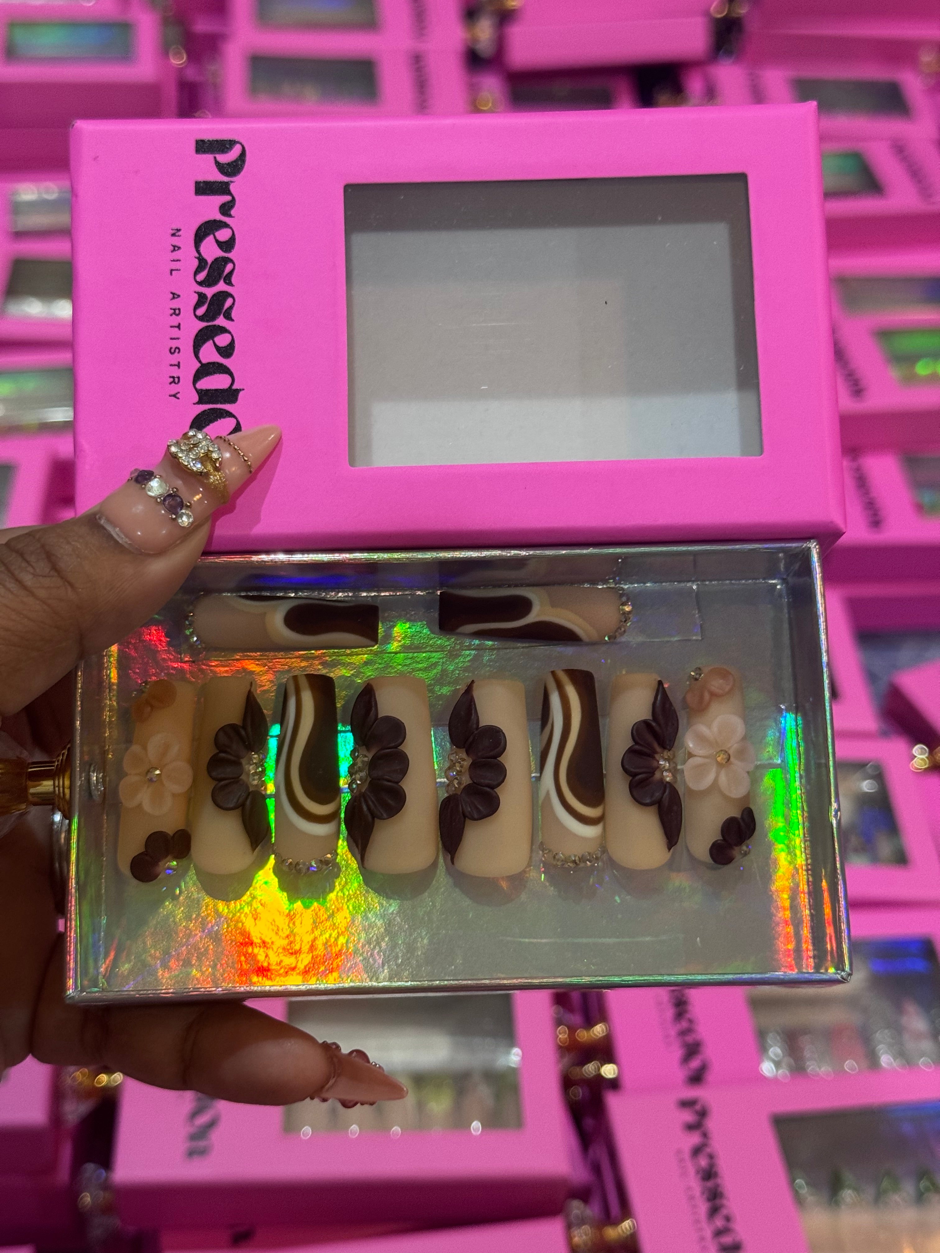 Sweet Mocha(Medium) Press-On Nails