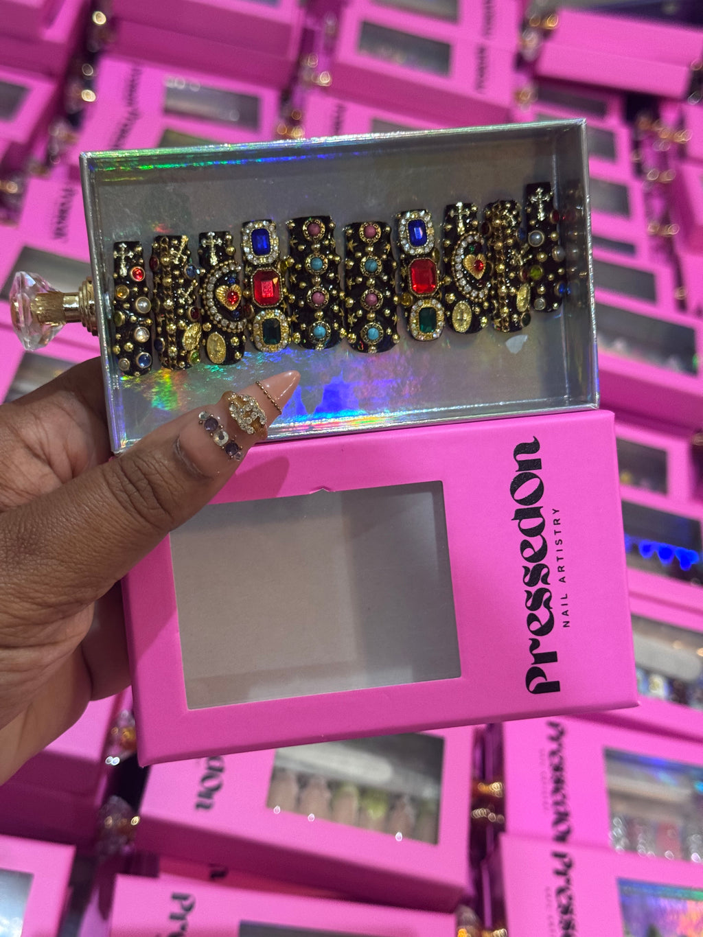 Royal Relics (Medium) Press-On Nails