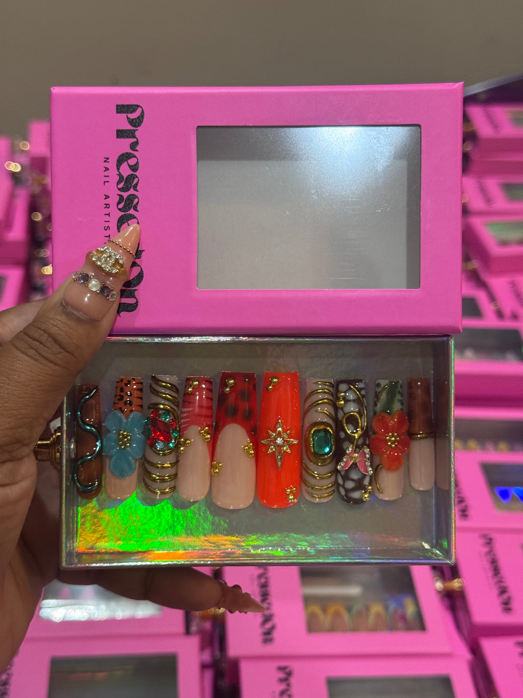 Untamed Elegance (Long) Press-On Nails