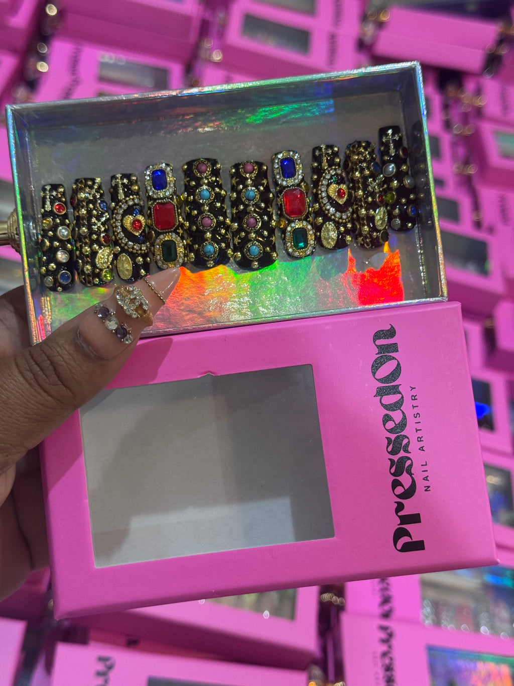 Royal Relics (Medium) Press-On Nails