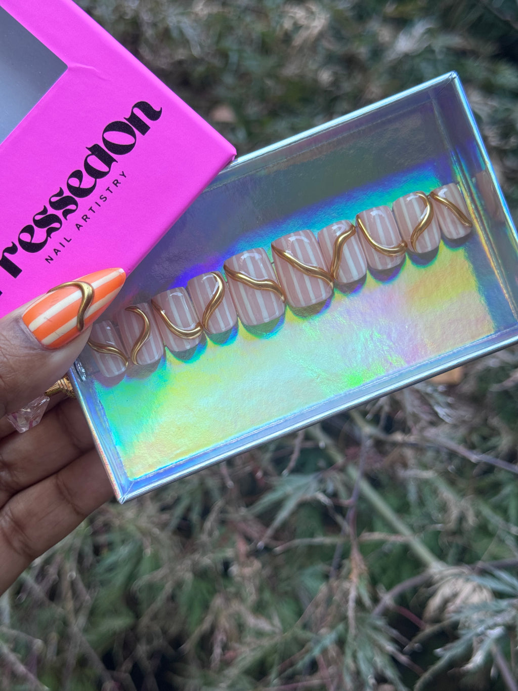 Effortlessly Press’d (super short )