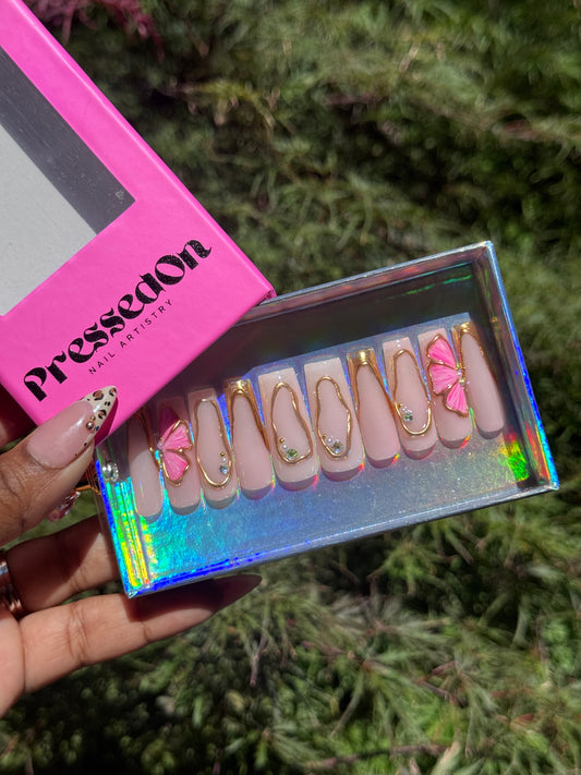 A Pop of Pink (Medium)