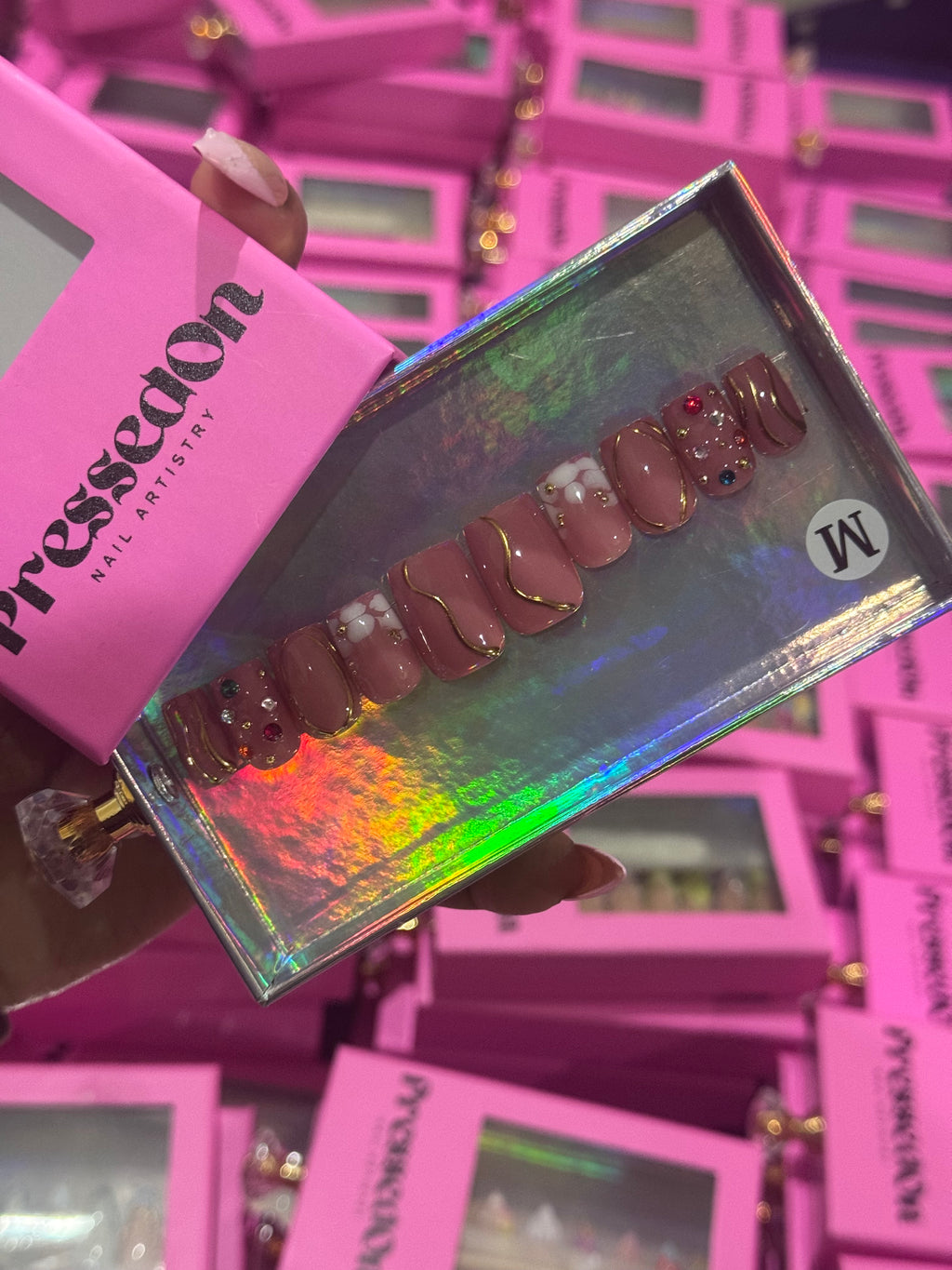 Majestic Motion (Short) Press-On Nails