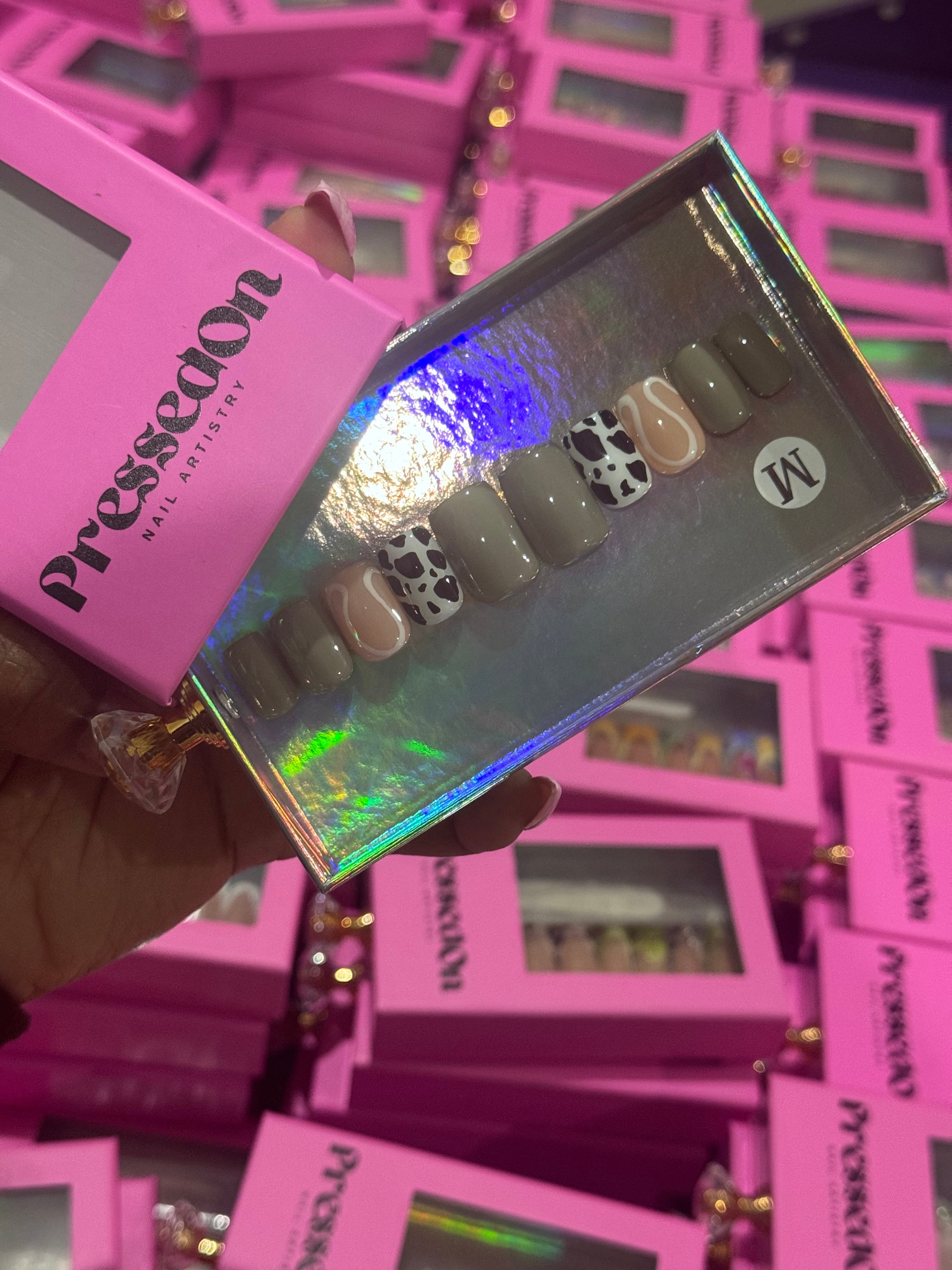 Mocha Moo’d (Short) Press-On Nails