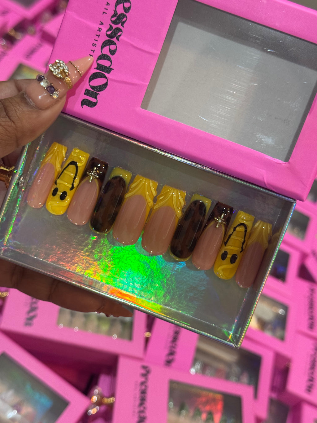 Honey Drip (Medium) Press-On Nails