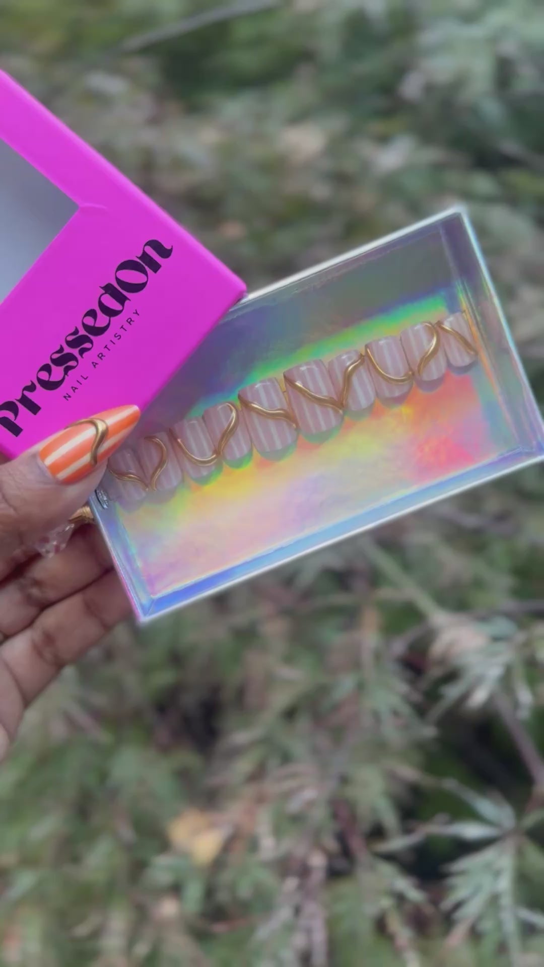 Effortlessly Press’d (super short )