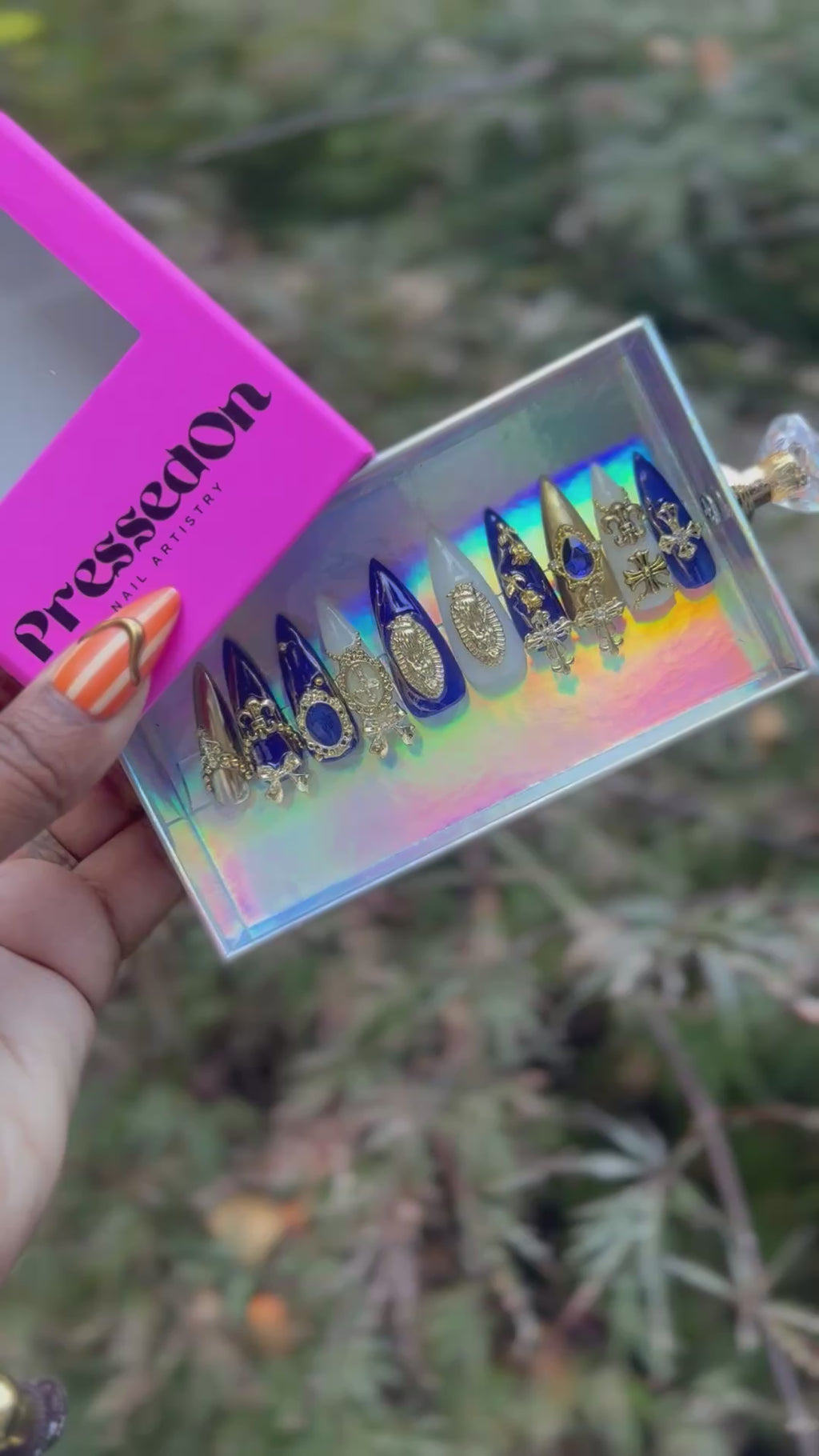 Holy Grail  (Medium)