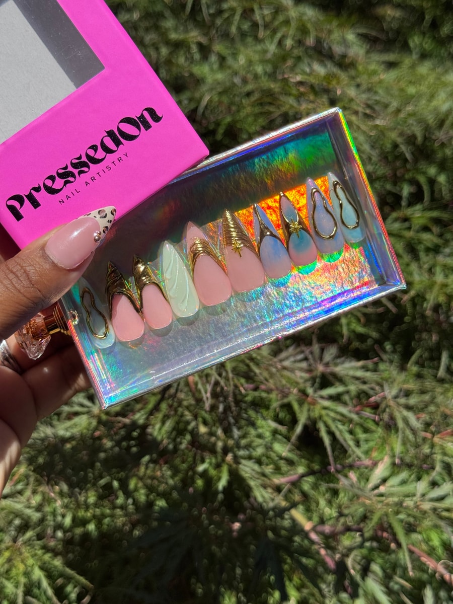 Image of Princess Chrome (Medium) Press-On Nails